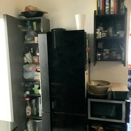 Zimmer In Kuenstlerhaushalt Pansiyon