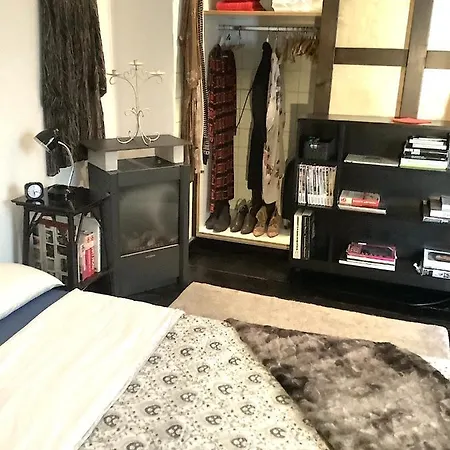 בית אירוח Zimmer In Kuenstlerhaushalt *