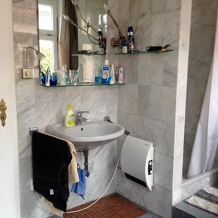 בית אירוח Zimmer In Kuenstlerhaushalt